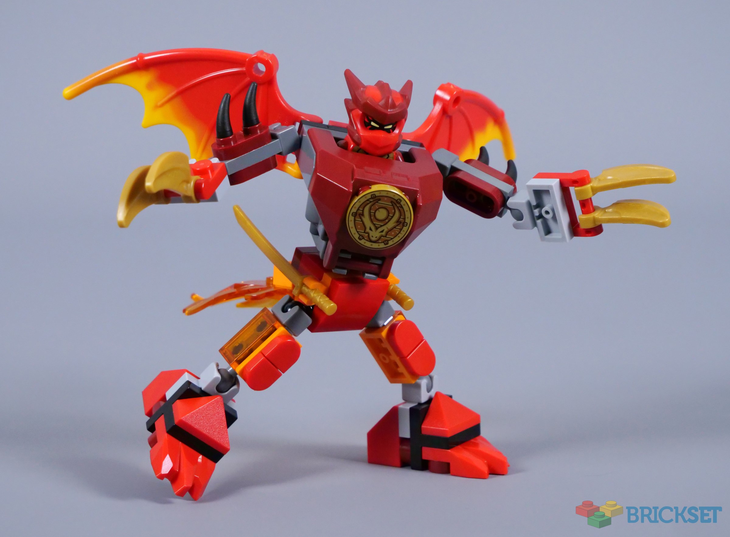 LEGO Ninjago 71851 Kai's Dragon Mech Battle Pack review | Brickset